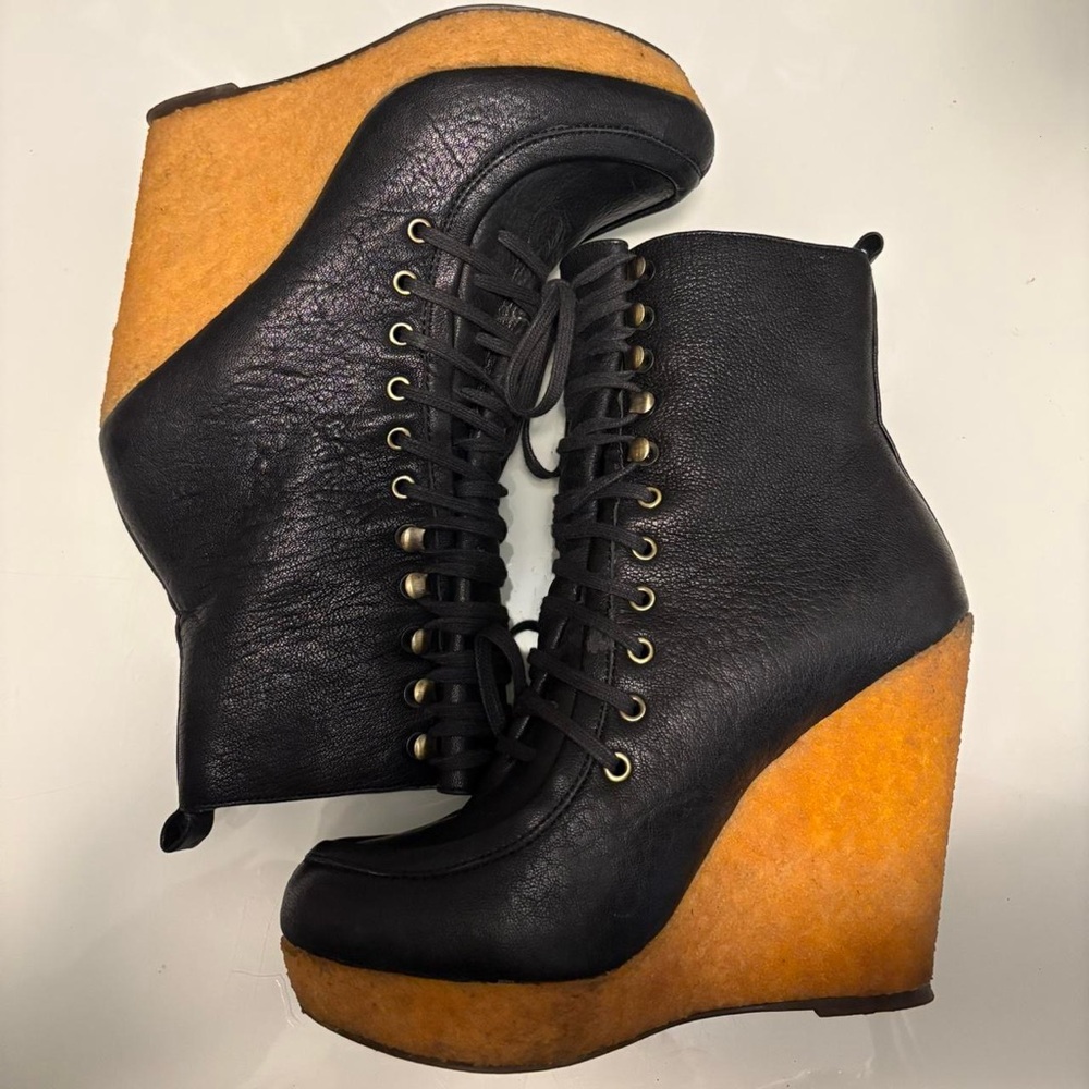 Steven By Steve Madden Black Leather Wedge Lace Up Boots